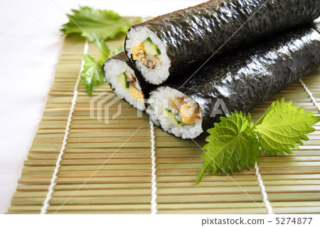 I made it, I wrapped it. I made it, I wrapped it. 5274877