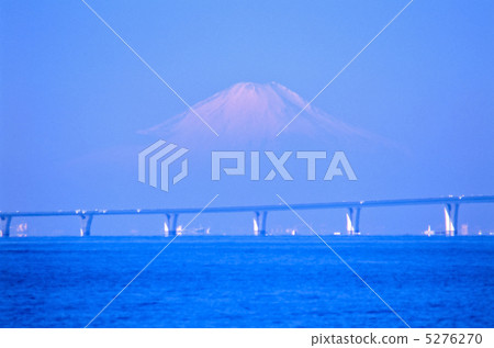 Scenery with Mt. Fuji in Chiba Prefecture · Sodegaura City "Aqualine and Shiramine, floating in Haruma" Scenery with Mt. Fuji in Chiba Prefecture · Sodegaura City "Aqualine and Shiramine, floating in Haruma" 5276270