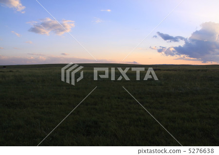 草原黃昏4 草原黃昏4 5276638
