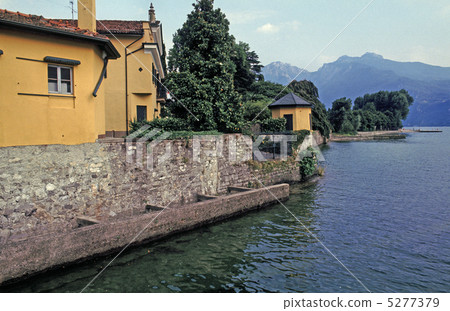 Lake Como Lake Como 5277379