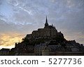 Mont-Saint-Michel at sunset 5277736