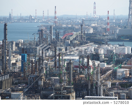 從四日市港口大廈看的植物區域的看法 5278010