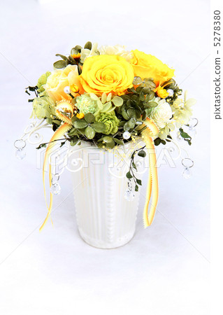 Preserved flower arrangement (rose · hydrangea · star flower · scallop + vase) Preserved flower arrangement (rose · hydrangea · star flower · scallop + vase) 5278380