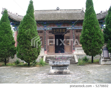 Shaanxi study county horse super tomb 5278602