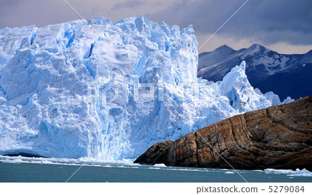 Peritomoleno 5279084