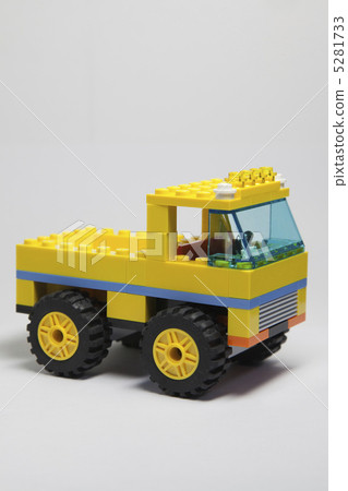 Truck made track Truck made track 5281733