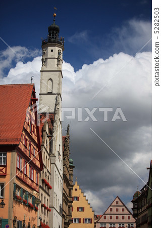 Streets of Rothenburg 5282503