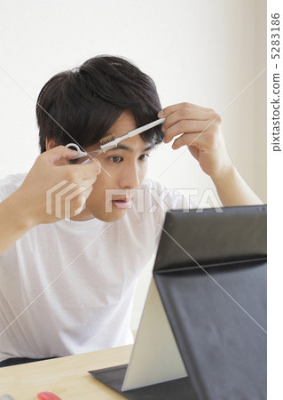 Men's beauty 5283186