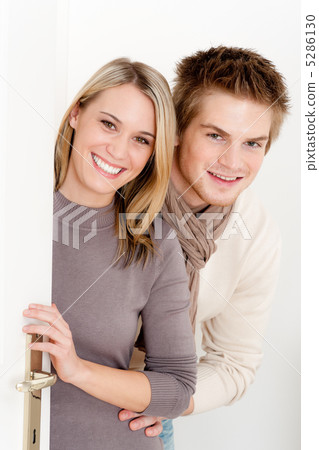 Couple in love - happy at home 5286130