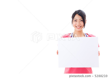 有白板的一名婦女 有白板的一名婦女 5288210