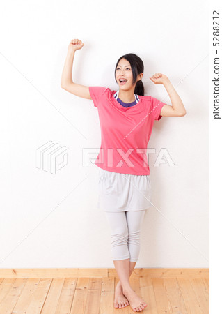 放鬆的女人 放鬆的女人 5288212