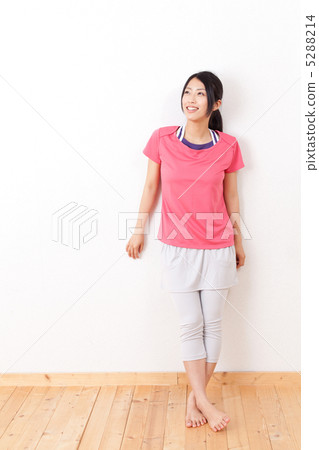 放鬆的女人 放鬆的女人 5288214