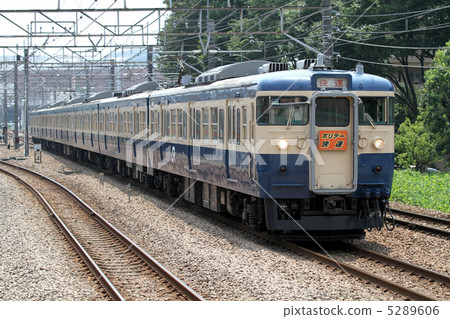 JR 115 series train holiday fast Kamakura issue 5289606