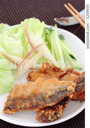 Deep-fried horse mackerel of horse mackerel Deep-fried horse mackerel of horse mackerel 5289935
