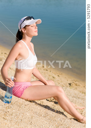 Summer sport fit woman enjoy sunset Summer sport fit woman enjoy sunset 5291793