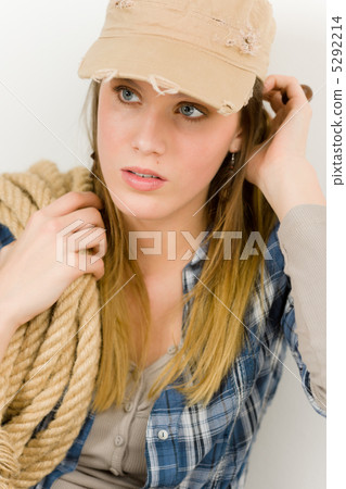 Fashion model - young woman country style Fashion model - young woman country style 5292214