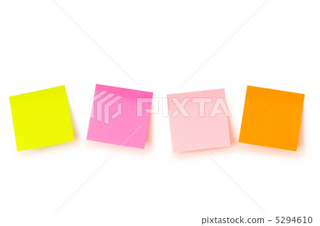 Reminder notes isolated on the white background Reminder notes isolated on the white background 5294610