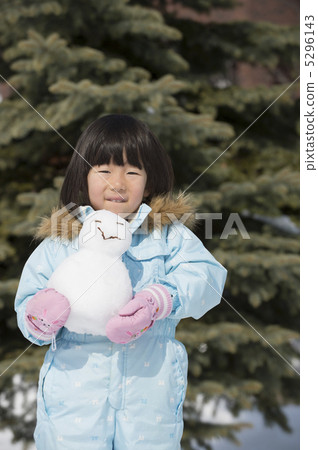 雪人和女孩 5296143