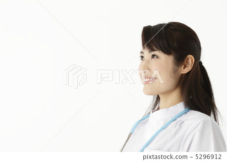 Nurse · 1 person Nurse · 1 person 5296912