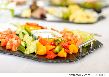 Catering table buffet vegetable salad plate 5300098
