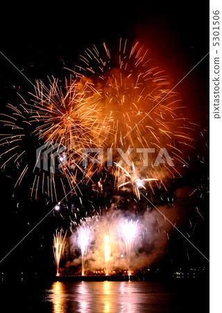 Fireworks display Fireworks display 5301506