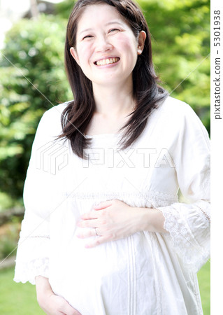 Untitled Untitled 5301938