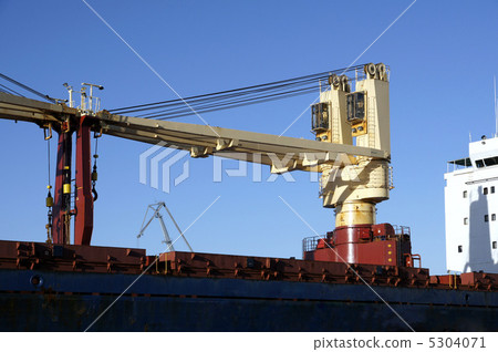 Ship cranes Ship cranes 5304071