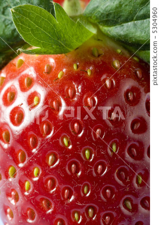 一個草莓 一個草莓 5304960