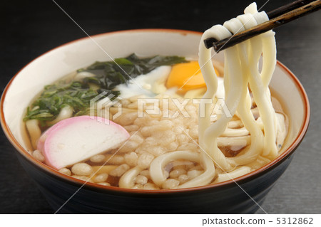 Tsukimi udon 5312862