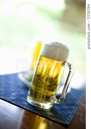 Draft beer 5316764