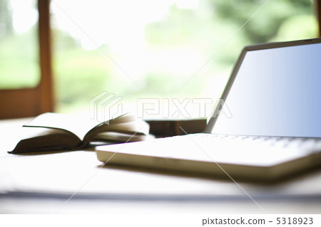 假日圖像 5318923