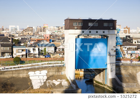 Sluice gate Sluice gate 5325272
