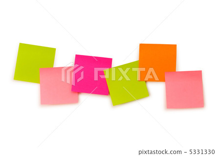 Reminder notes isolated on the white board Reminder notes isolated on the white board 5331330