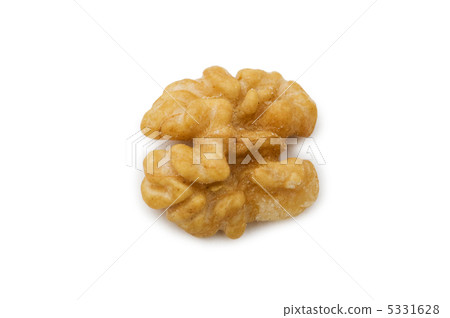 Fresh walnut isolated on the white background 5331628