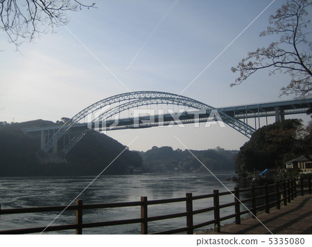 Shin Seikai橋 5335080