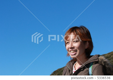 年輕的女士 5336536