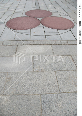Excavated gigantic pillar mark (Izumo Taisha / Izumo city Shimosa-cho, Shimane prefecture) Excavated gigantic pillar mark (Izumo Taisha / Izumo city Shimosa-cho, Shimane prefecture) 5336730