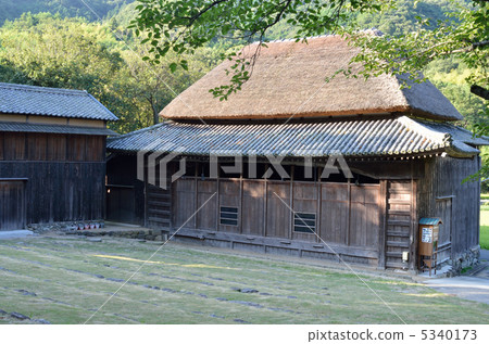 農村歌舞伎的舞台 5340173