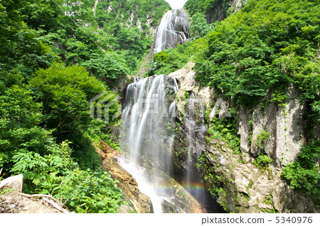秋田北秋田市安瀑布 5340976