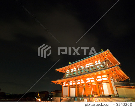 朱雀Mirakiri城堡宮殿 5343268