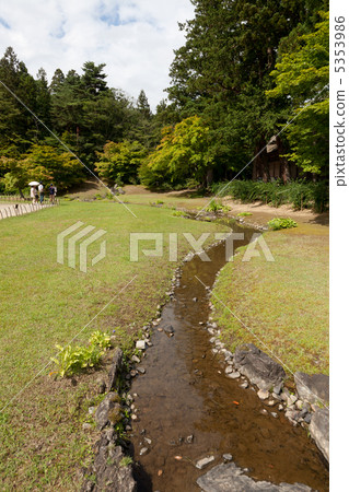 Hiraizumi Koshikeroji Garden watering service 5353986