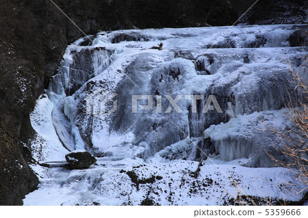 Fukuroda Falls 5359666