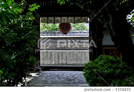 Nishijin Saint, Nammon gateaux 5359835