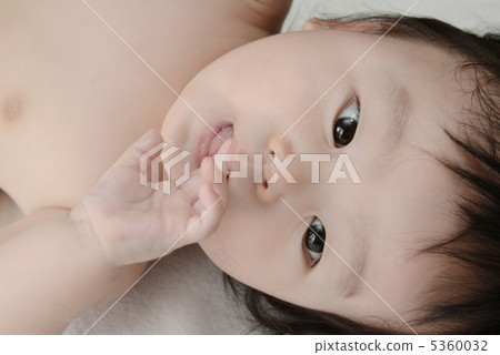 嬰兒 5360032