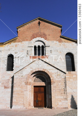 Trent of San Lorenzo church san Lorenzo 5360463