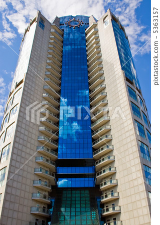 High skyscraper High skyscraper 5363157