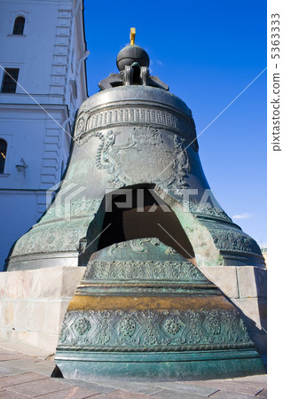 The largest Tsar Bell in Moscow Kremlin 5363333
