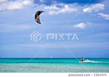 Kitesurfer Kitesurfer 5363474