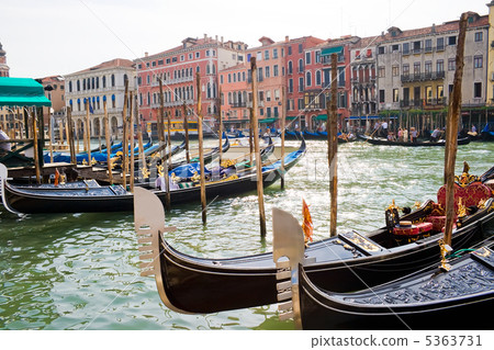 Venetian gondolas 5363731