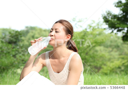 Drink water  5366448